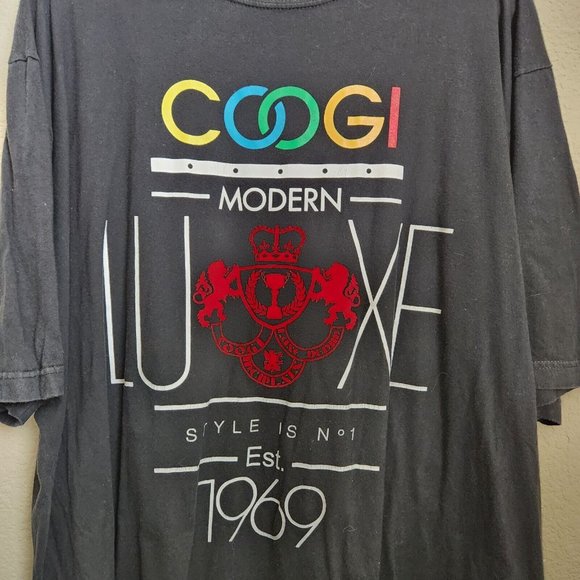 Coogi Luxe Black Graphic T-Shirt for Men - Picture 4 of 12